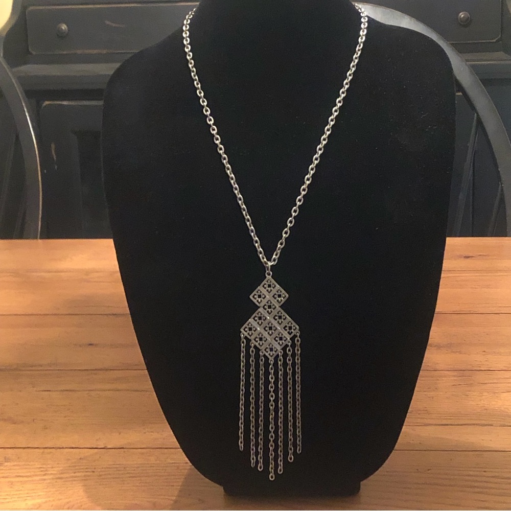 3/$20 VTG Silver Tone Sautoir Necklace